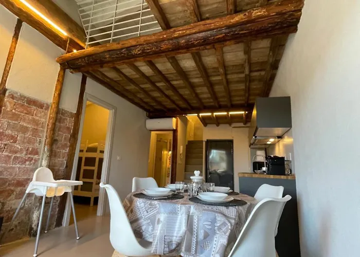 Lägenhet La Mansarda Sul Porto Antico